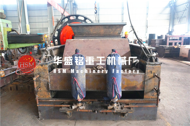 對(duì)輥破碎機(jī)